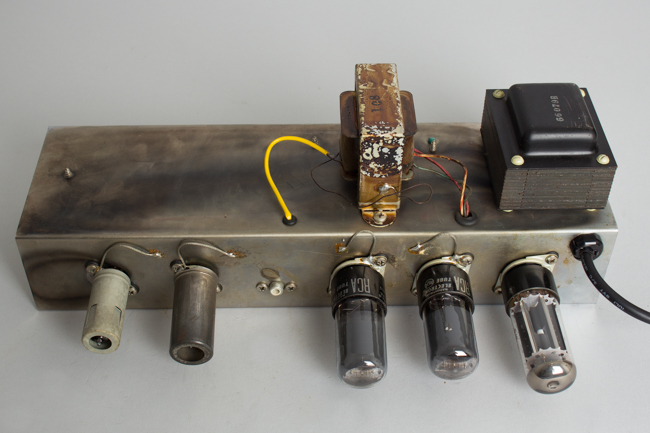 Fender  Harvard Model 5F10 Tube Amplifier (1958)
