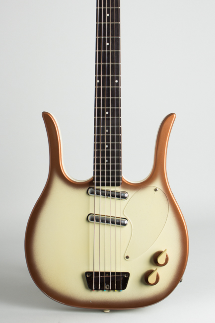 Danelectro  Longhorn Model 4623 Electric 6-String Bass Guitar  (1958)