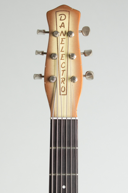 Danelectro  Longhorn Model 4623 Electric 6-String Bass Guitar  (1958)