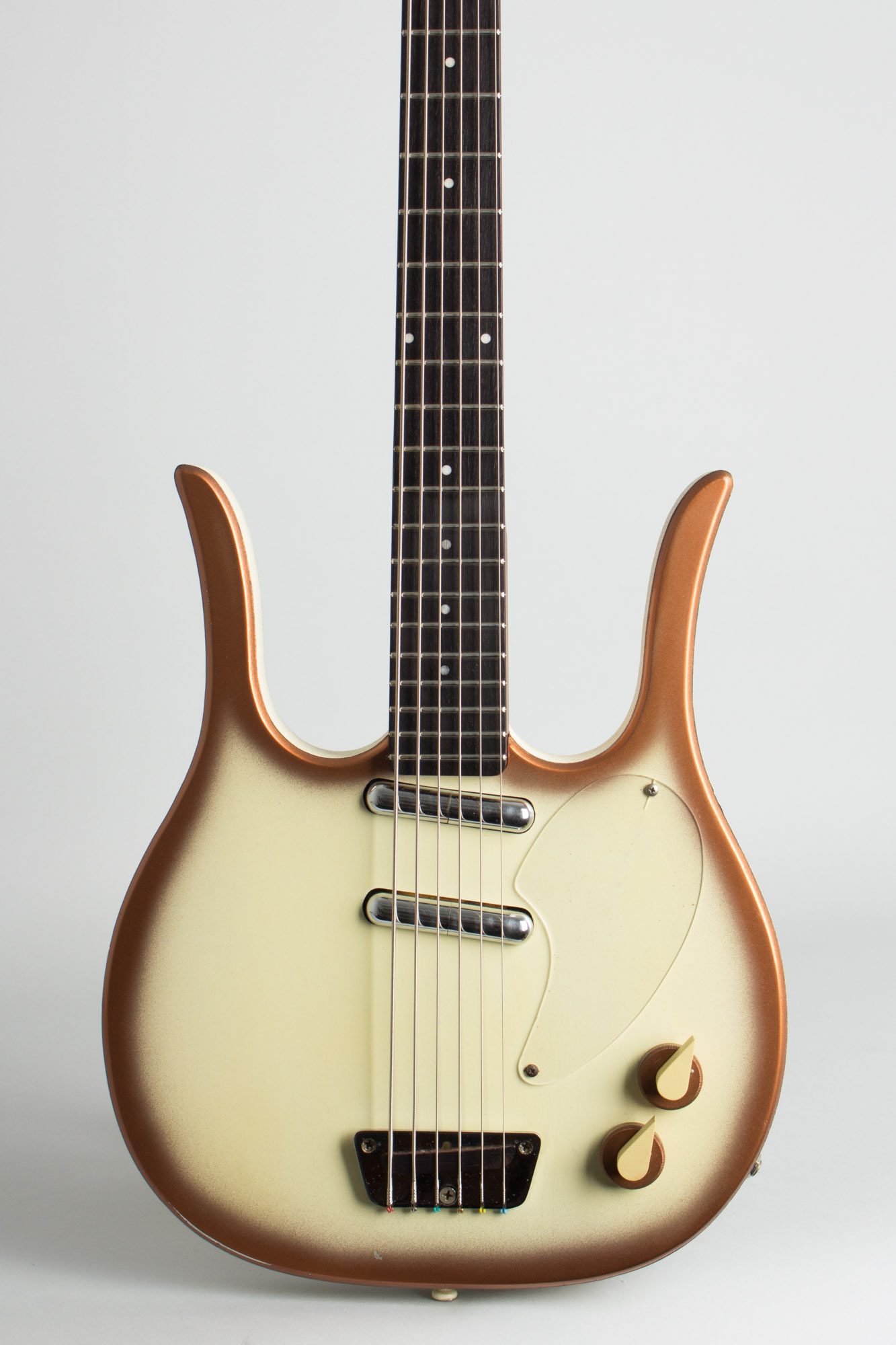 Danelectro Longhorn Model 4623 Electric 6-String Bass Guitar (1958)