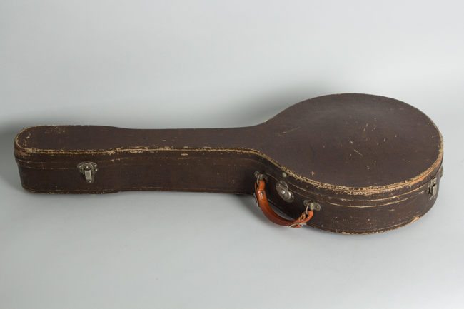 Vega  Vegavox III Artist Tenor Banjo  (1931)