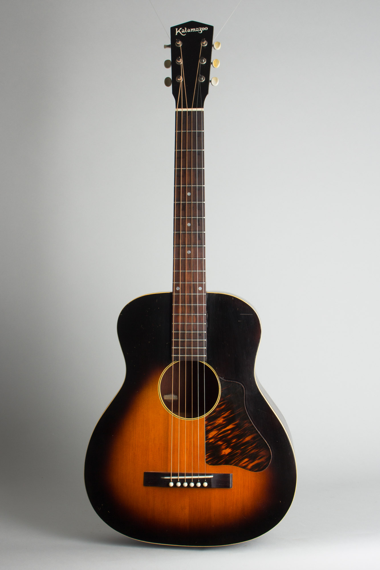 Kalamazoo KHG 11 Flat Top Acoustic Guitar 1936 RetroFret