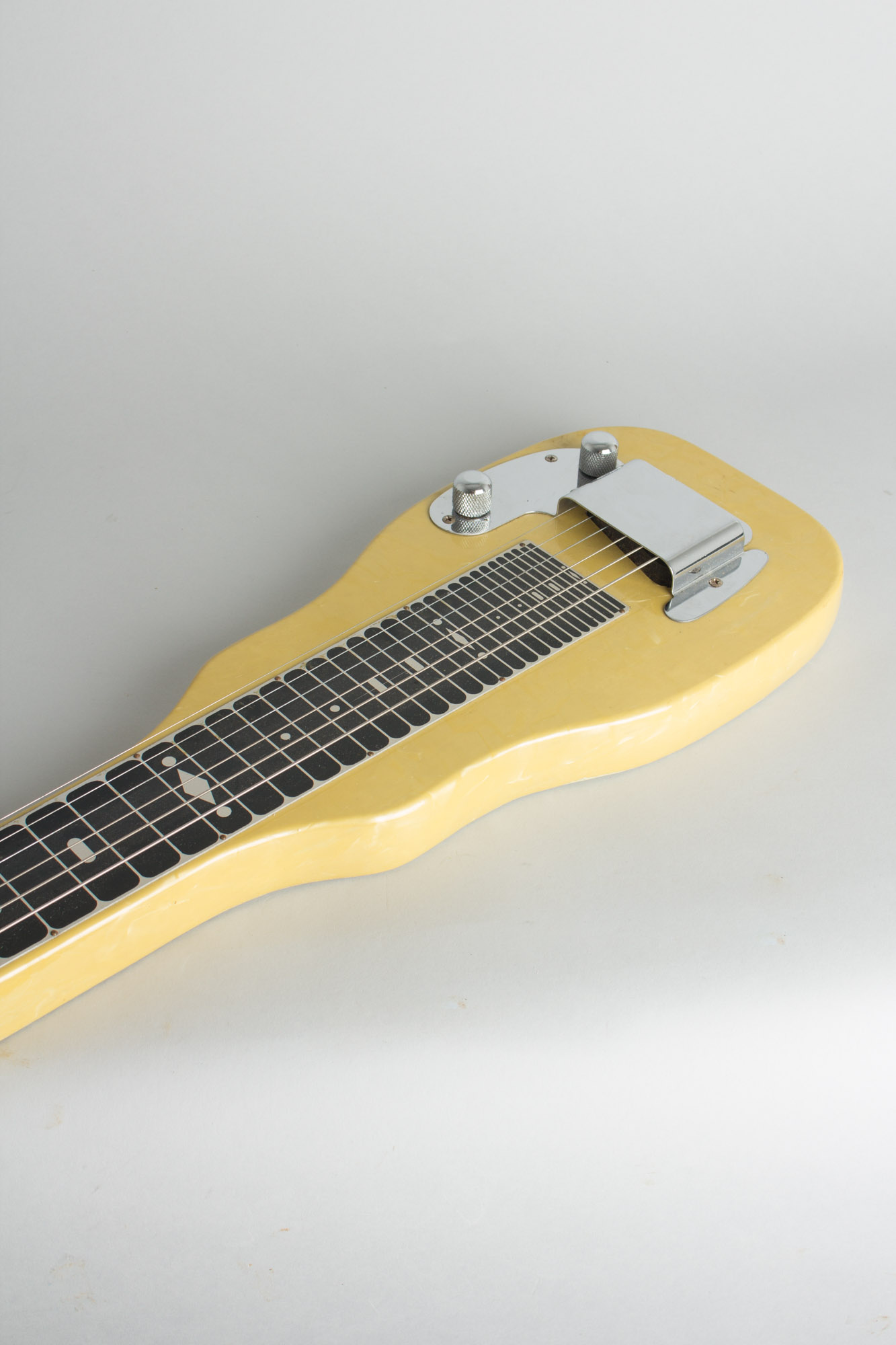 Fender Champion Lap Steel Yellow MOTS 1950s – Chicago Music