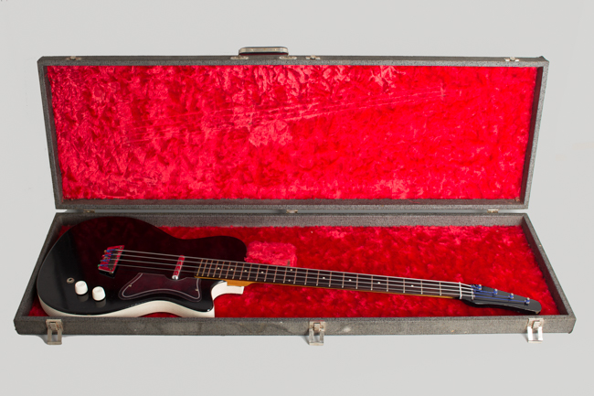  Silvertone Model 1444 Electric Bass Guitar, made by Danelectro  (1965)