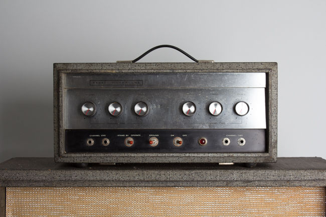  Silvertone Model 1483 Tube Amplifier, made by Danelectro (1967)