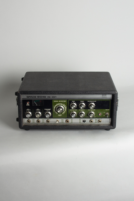 Roland  Space Echo RE-201 Echo Effect (1983)