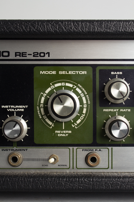 Roland  Space Echo RE-201 Echo Effect (1983)