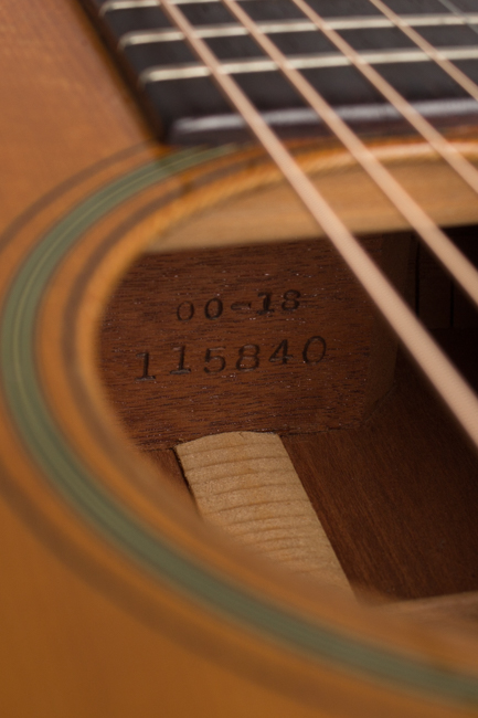 C. F. Martin  00-18 Flat Top Acoustic Guitar  (1950)