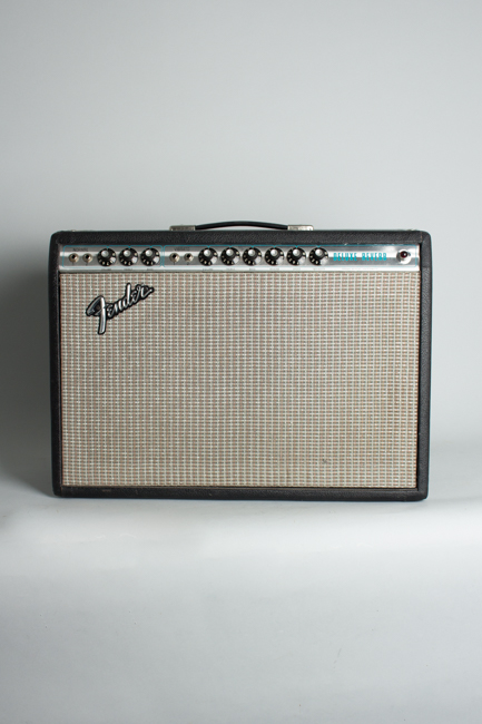 Fender  Deluxe Reverb Tube Amplifier (1975)