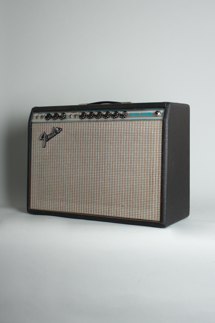 Fender  Deluxe Reverb Tube Amplifier (1975)