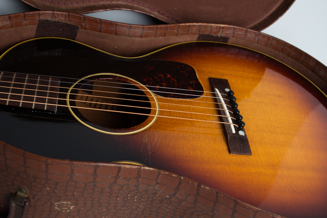 Gibson  LG-2 3/4 Flat Top Acoustic Guitar  (1957)