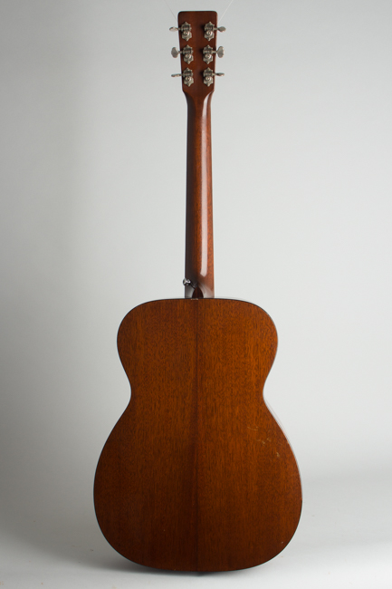 C. F. Martin  00-18 Flat Top Acoustic Guitar  (1966)