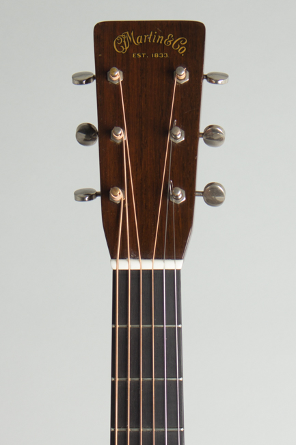 C. F. Martin  000-28 Flat Top Acoustic Guitar  (1946)