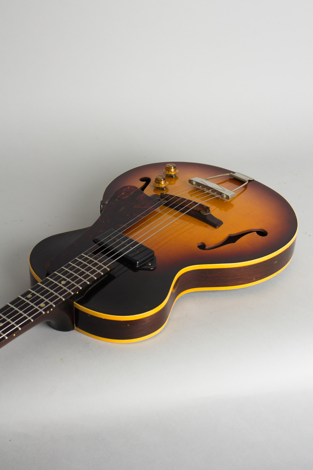 Gibson ES-125T 3/4 Thinline Hollow Body Electric Guitar (1959