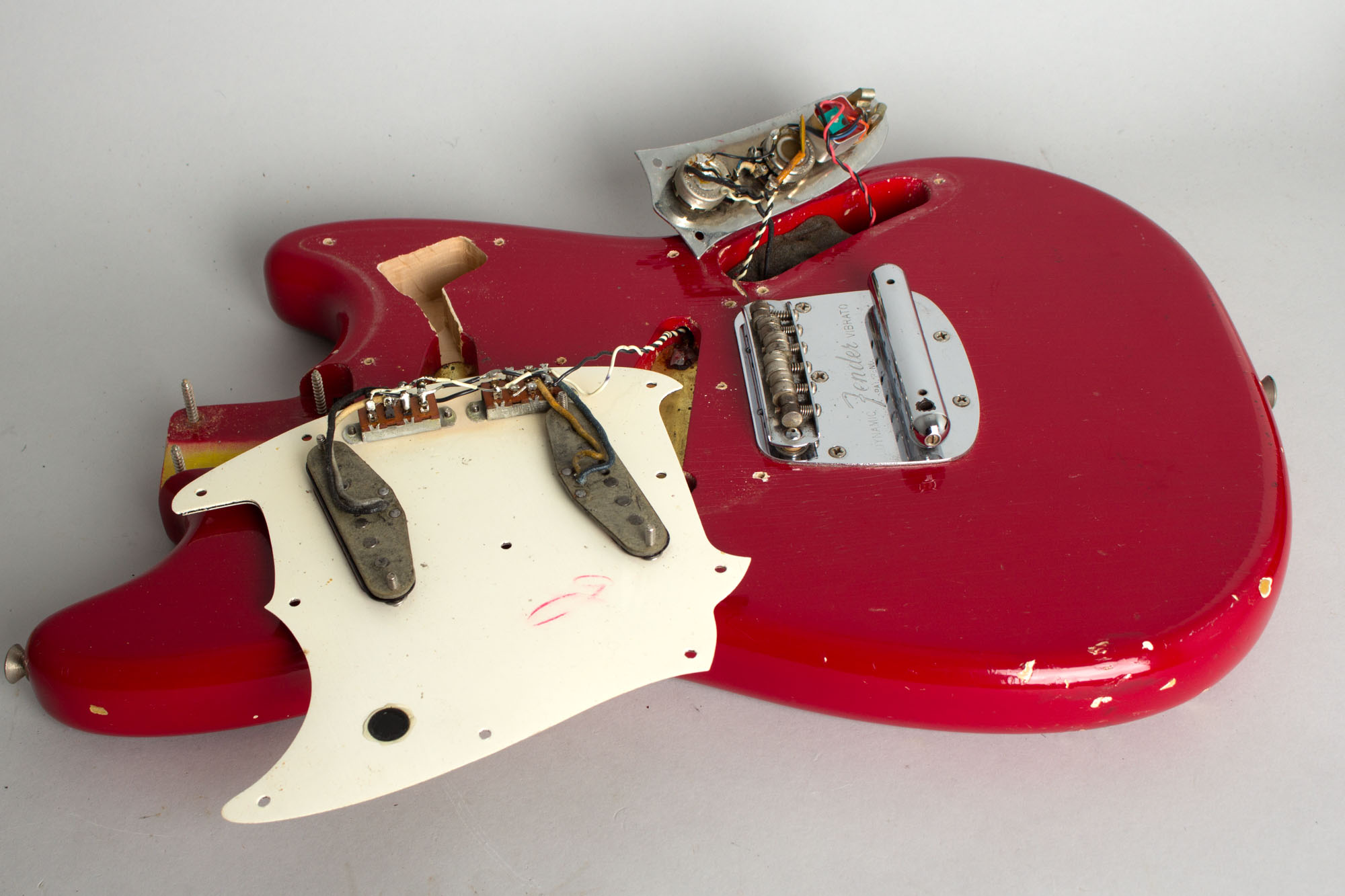 fender mustang 1965年製 Vintage 1965 Fender Mustang Solidbody Electric Guitar – TR