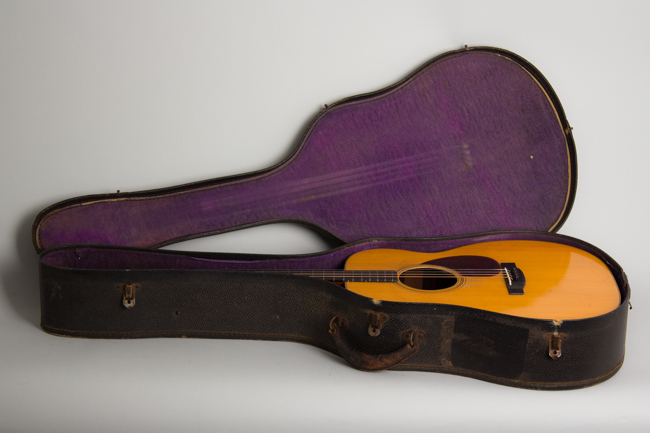 C. F. Martin  0-18T Flat Top Tenor Guitar  (1931)