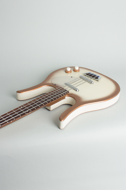 Danelectro  Longhorn Model 4423 Electric Bass Guitar  (1966)