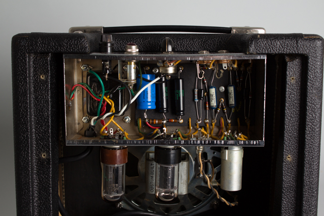 Fender  Champ-Amp 5F1 Tube Amplifier (1964)