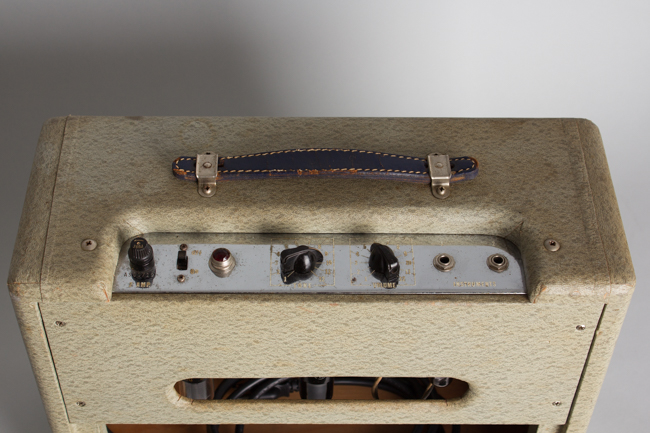  White Tube Amplifier, made by Fender (1962)