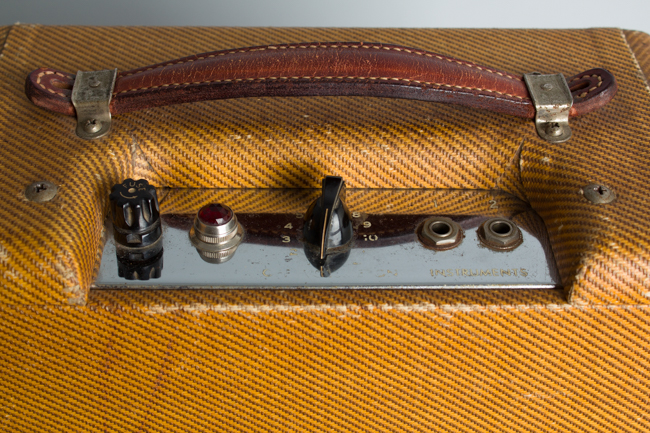 Fender  Champ 5F1 Tube Amplifier (1956)