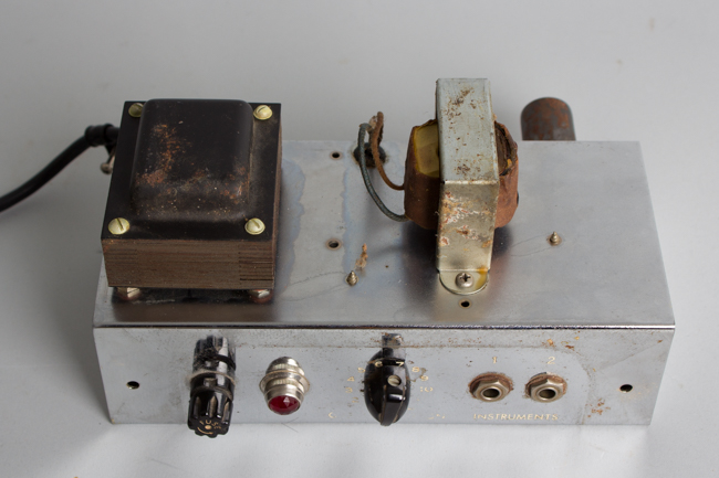 Fender  Champ 5F1 Tube Amplifier (1956)
