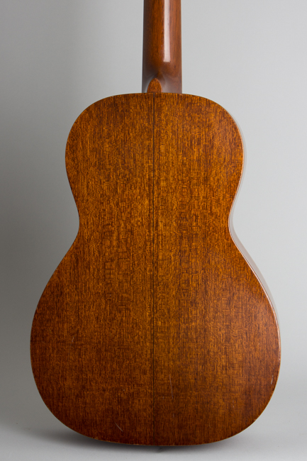 C. F. Martin  0-16NY Flat Top Acoustic Guitar  (1971)