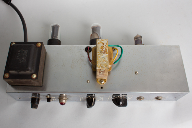  White Tube Amplifier, made by Fender (1960)