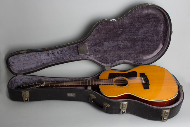 Guild  F-212 12 String Flat Top Acoustic Guitar  (1965)