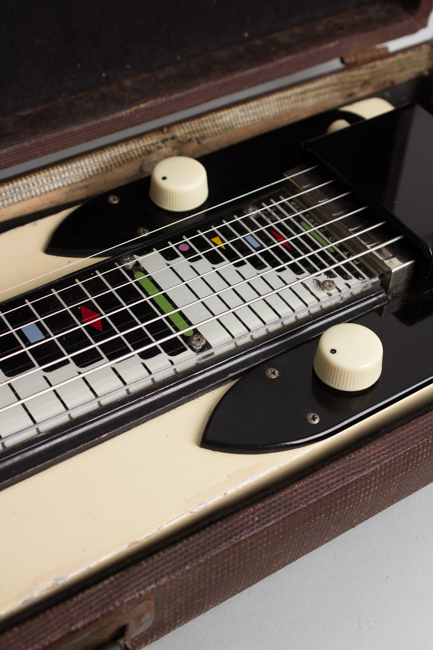 National  Dynamic Lap Steel Electric Guitar  (1954)