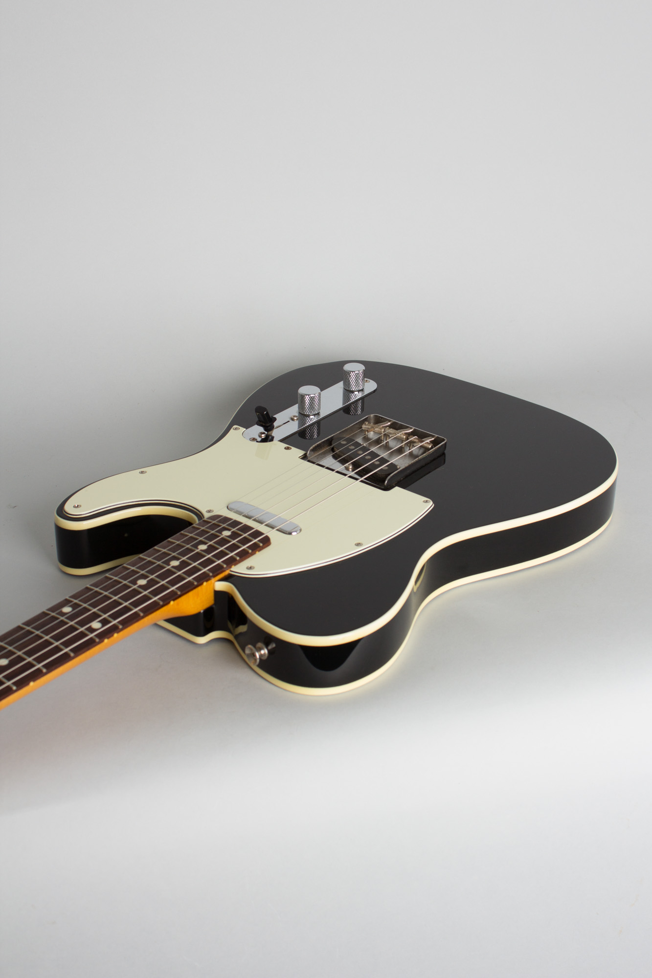 Fender Telecaster Custom TL-62B Solid Body Electric Guitar Fender Telecaster Custom TL-62B Solid Body Electric Guitar