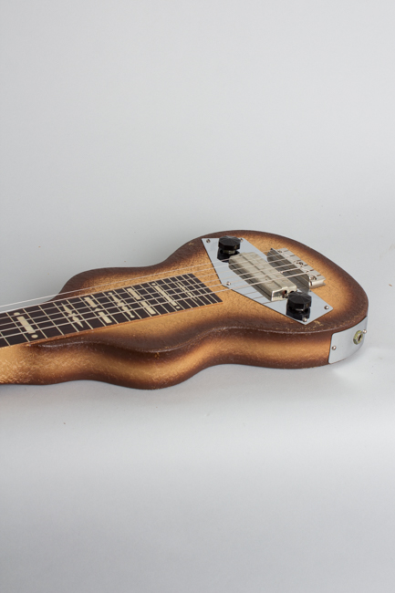 Kalamazoo  KEH Oriole Lap Steel Electric Guitar  (1941)