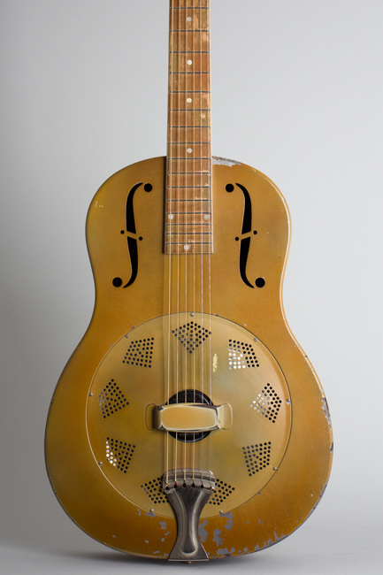 National  Triolian Resophonic Guitar  (1931)