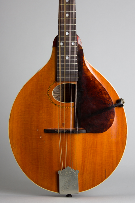 Gibson  Style A- Carved Top Mandolin  (1914)