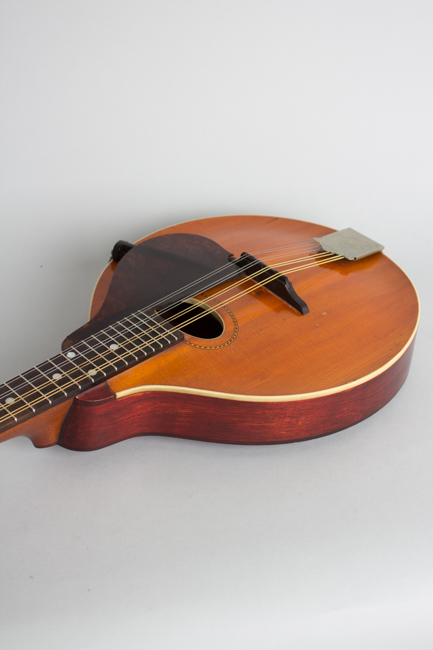 Gibson  Style A- Carved Top Mandolin  (1914)