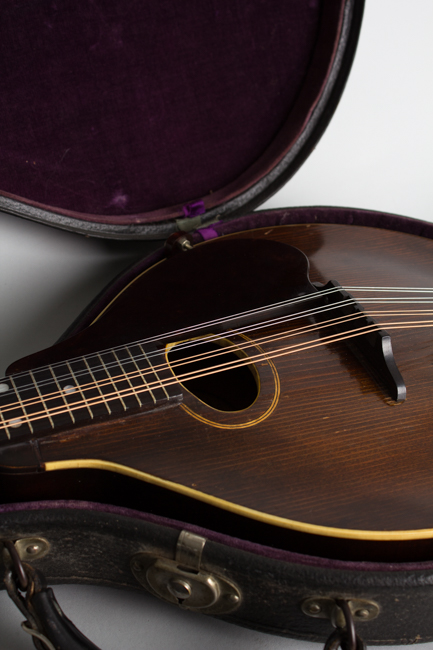 Gibson  Style A Carved Top Mandolin  (1921)