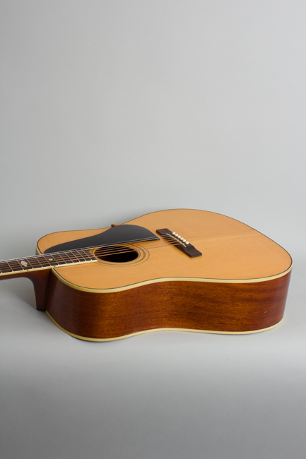 Vega  Profundo Flat Top Acoustic Guitar  (1940s)