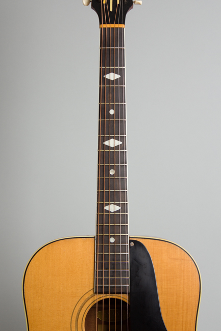 Vega  Profundo Flat Top Acoustic Guitar  (1940s)