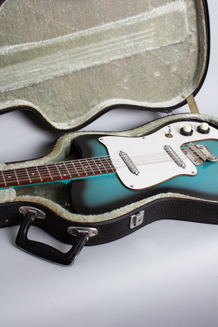 Danelectro  Hawk 2N12 12 String Electric Guitar  (1967)