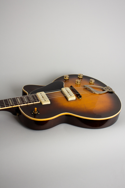 Guild  Aristocrat M-75 Thinline Hollow Body Electric Guitar  (1955)