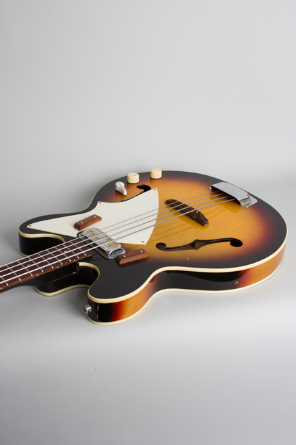 Harmony  H-22 Electric Bass Guitar  (1971)