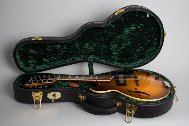 Harmony  H-835 Hollow Body Electric Mandolin  (1973)