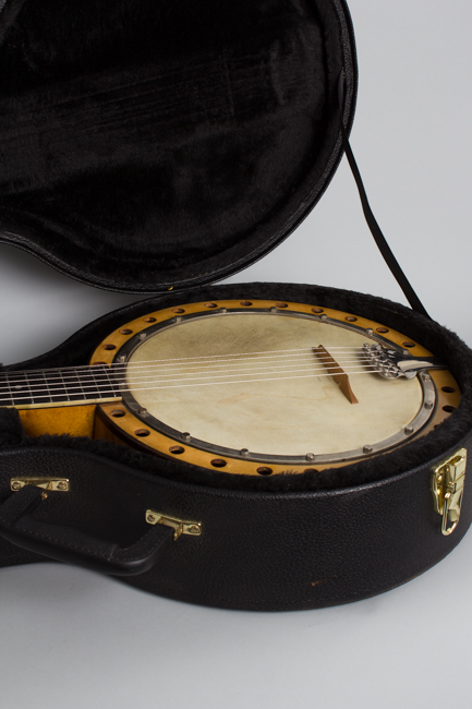 William O. Schmick  Lyric Guitar Banjo ,  c. 1920