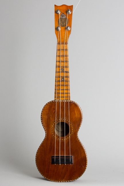 Leonardo Nunes  Soprano Ukulele ,  c. 1919