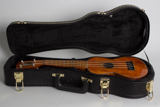 Leonardo Nunes  Soprano Ukulele ,  c. 1919